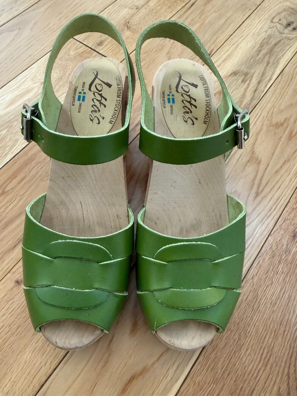Lotta’s Peep Toe Clogs Apple Green Leather Size  40  Lotta From Stockholm